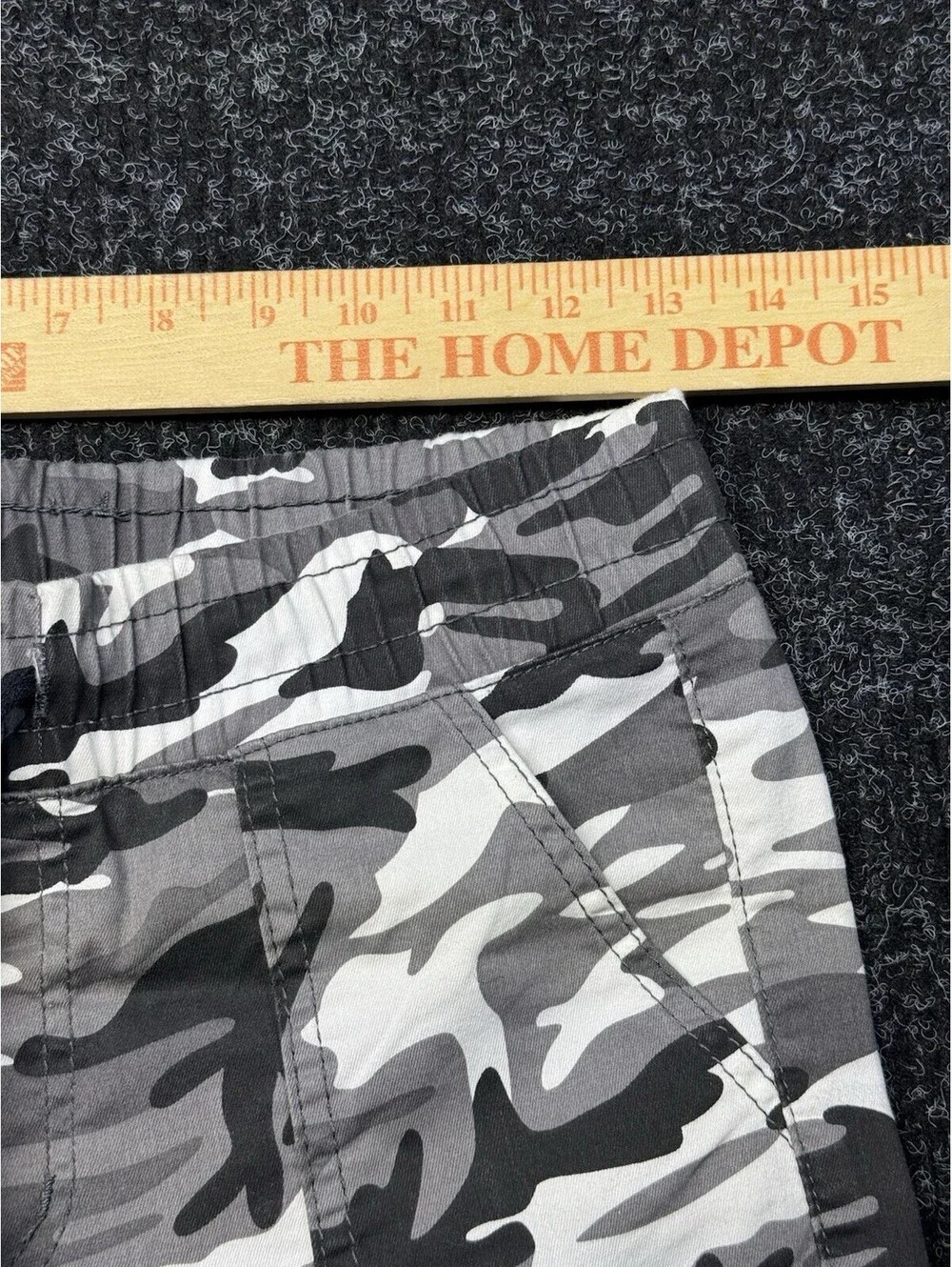 V.I.P. Girls Gray Camo Cargo Jogger Pants Size 7/8 Adjustable Waist